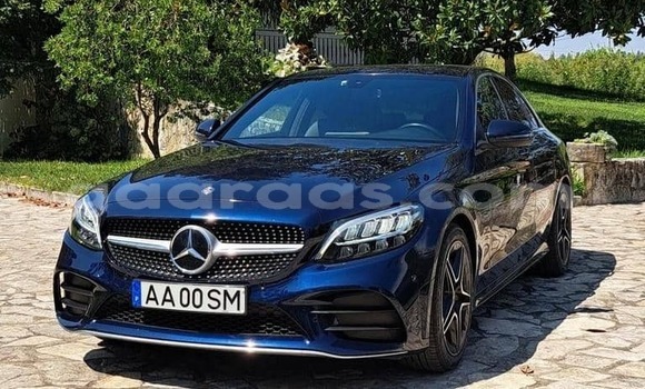 Acheter Occasion Voiture Mercedes-Benz C-Classe Noir à Dakar, Dakar