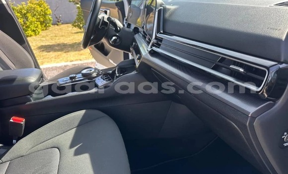 Buy Used Kia Sportage White Car in Dakar in Dakar Buy Used Kia Sportage White Car in Dakar in Dakar