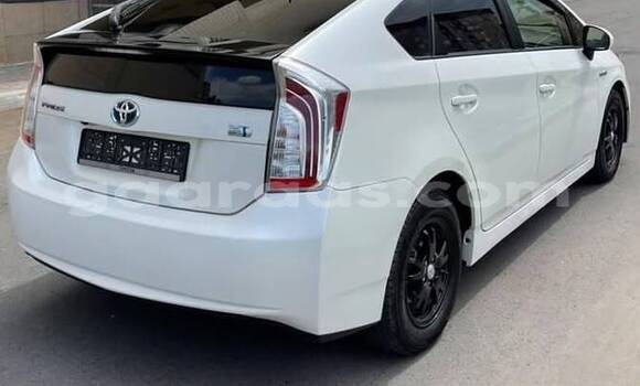 Acheter Occasion Voiture Toyota Prius White à Dakar, Dakar Acheter Occasion Voiture Toyota Prius White à Dakar, Dakar
