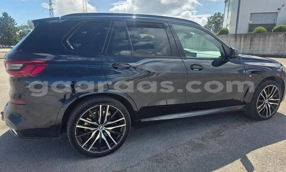 Acheter Occasion Voiture BMW X5 Bleu de nuit à Dabo, Kolda Acheter Occasion Voiture BMW X5 Bleu de nuit à Dabo, Kolda