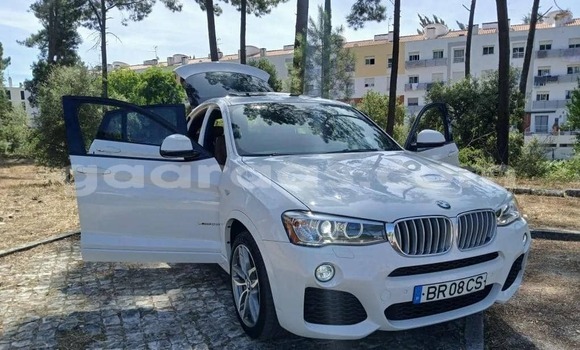 Buy Used BMW X4 White Car in Dakar in Dakar Buy Used BMW X4 White Car in Dakar in Dakar