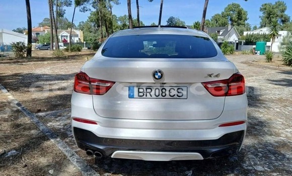 Buy Used BMW X4 White Car in Dakar in Dakar Buy Used BMW X4 White Car in Dakar in Dakar