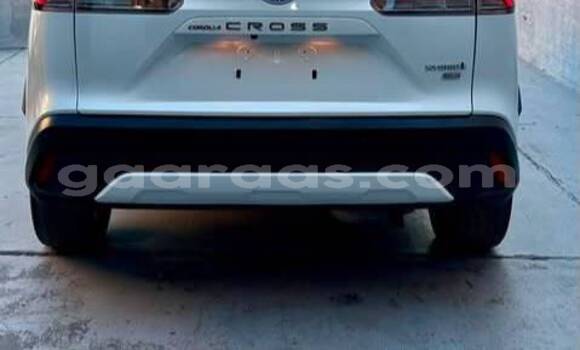 Acheter Occasion Voiture Toyota Corolla Cross White à Dakar, Dakar Acheter Occasion Voiture Toyota Corolla Cross White à Dakar, Dakar