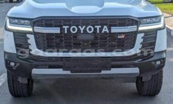 Acheter Occasion Voiture Toyota Land Cruiser White à Dakar, Dakar Acheter Occasion Voiture Toyota Land Cruiser White à Dakar, Dakar