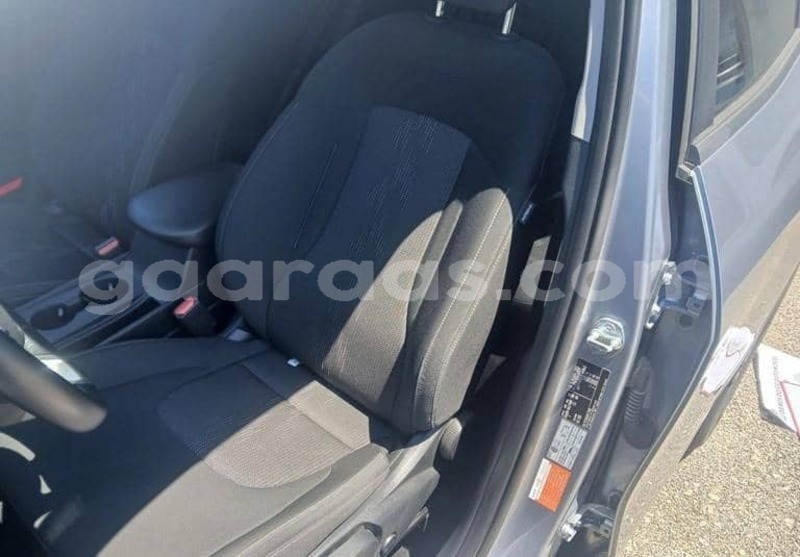 Big with watermark kia sportage fatick fatick 34350