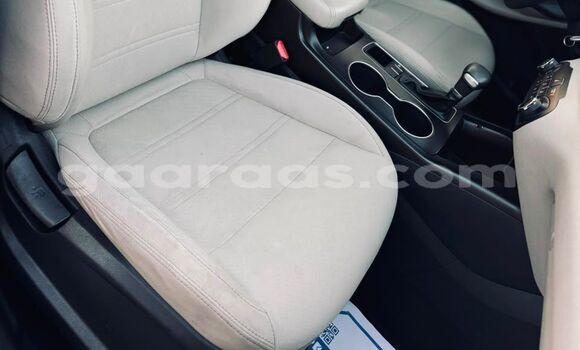 Dieundeu Imported Kia Sorento White Auto in Dakar in Dakar Dieundeu Imported Kia Sorento White Auto in Dakar in Dakar