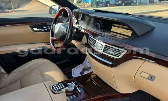Dieundeu Occasion Mercedes‒Benz S–Class Black Auto in Dakar in Dakar Dieundeu Occasion Mercedes‒Benz S–Class Black Auto in Dakar in Dakar