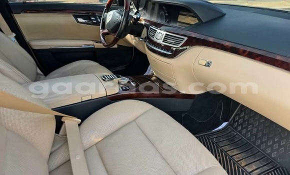 Dieundeu Occasion Mercedes‒Benz S–Class Black Auto in Dakar in Dakar Dieundeu Occasion Mercedes‒Benz S–Class Black Auto in Dakar in Dakar