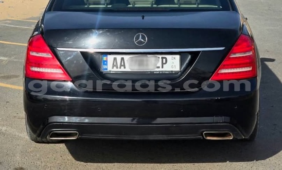 Dieundeu Occasion Mercedes‒Benz S–Class Black Auto in Dakar in Dakar Dieundeu Occasion Mercedes‒Benz S–Class Black Auto in Dakar in Dakar