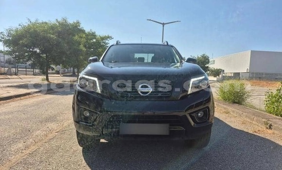 Buy Used Nissan Navara Black Car in Bignona in Ziguinchor Buy Used Nissan Navara Black Car in Bignona in Ziguinchor
