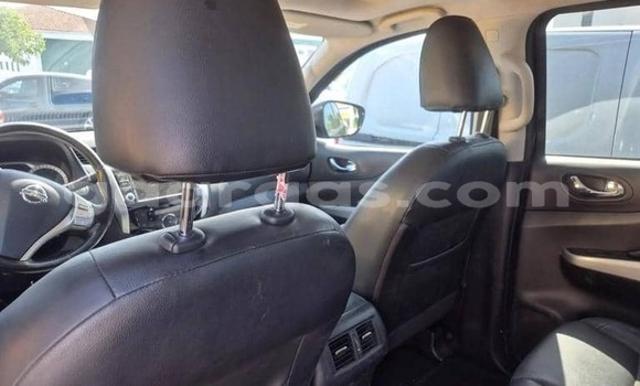 Buy Used Nissan Navara Black Car in Bignona in Ziguinchor Buy Used Nissan Navara Black Car in Bignona in Ziguinchor
