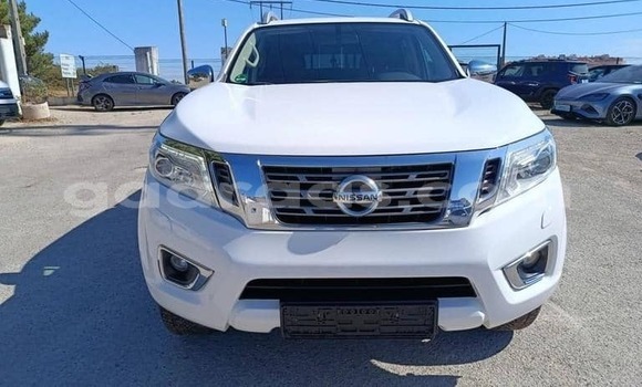 Acheter Occasion Voiture Nissan Navara Blanc à Dabo, Kolda