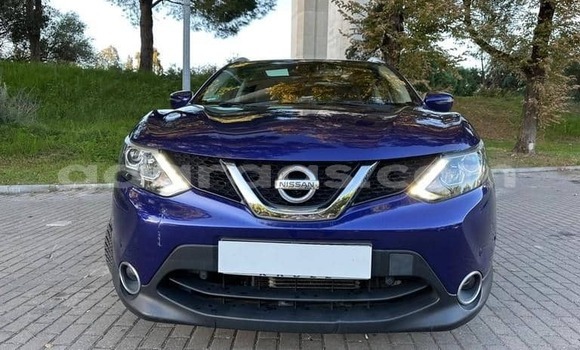 Buy Used Nissan Qashqai Bleu de nuit Car in Dakar in Dakar Buy Used Nissan Qashqai Bleu de nuit Car in Dakar in Dakar