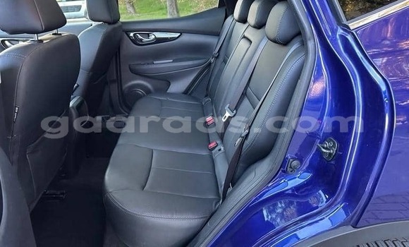 Buy Used Nissan Qashqai Bleu de nuit Car in Dakar in Dakar Buy Used Nissan Qashqai Bleu de nuit Car in Dakar in Dakar