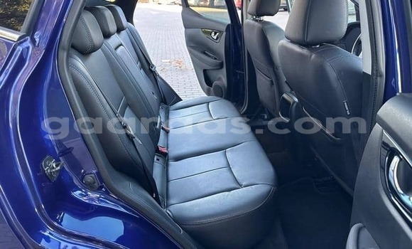 Buy Used Nissan Qashqai Bleu de nuit Car in Dakar in Dakar Buy Used Nissan Qashqai Bleu de nuit Car in Dakar in Dakar