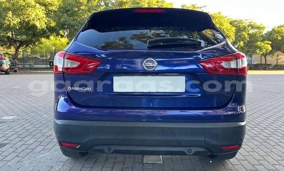 Buy Used Nissan Qashqai Bleu de nuit Car in Dakar in Dakar Buy Used Nissan Qashqai Bleu de nuit Car in Dakar in Dakar