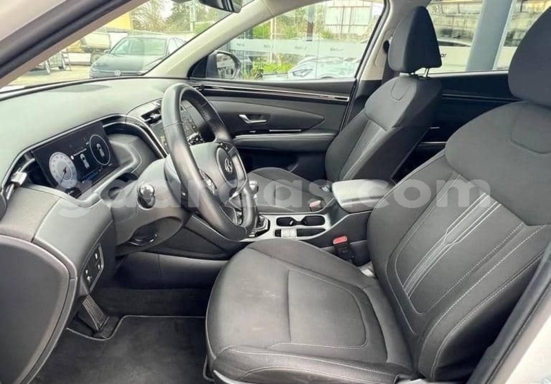 Big with watermark hyundai tucson kolda dabo 34370