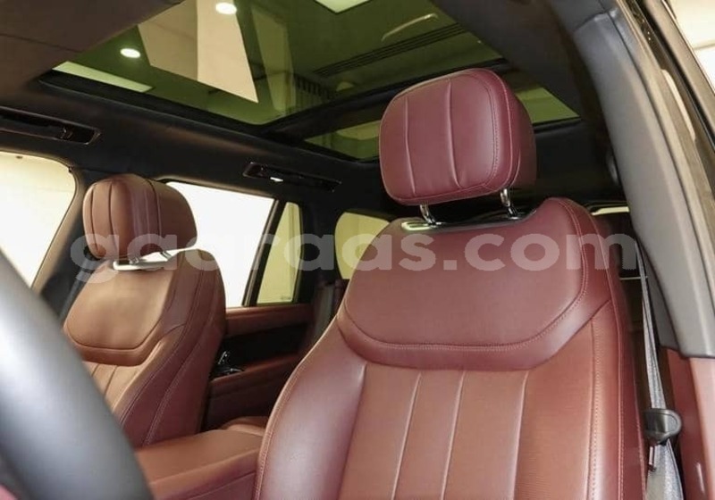 Big with watermark land rover range rover vogue dakar dakar 34372