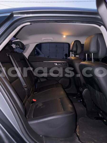 Big with watermark renault scenic dakar dakar 34373