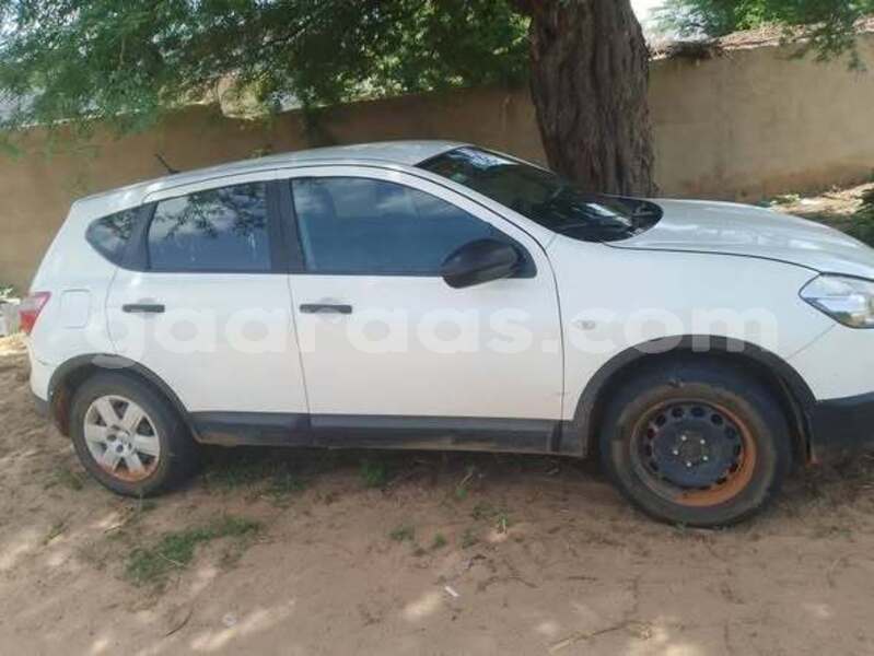 Big with watermark nissan qashqai dakar dakar 34377