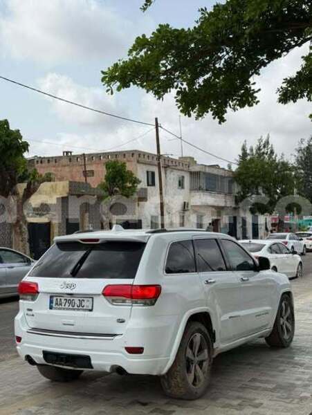 Big with watermark jeep cherokee dakar dakar 34385