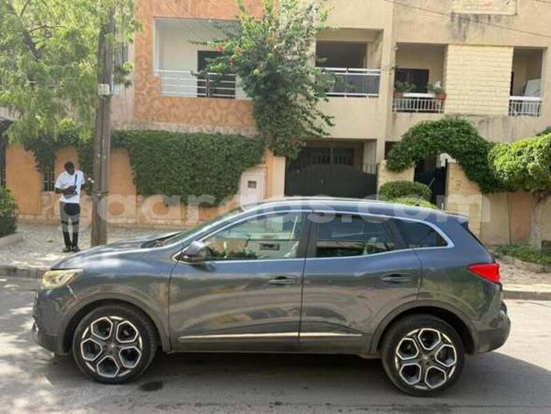 Big with watermark renault kadjar dakar dakar 34390