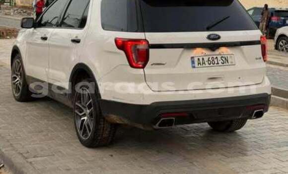 Acheter Occasion Voiture Ford Explorer Autre à Dakar, Dakar Acheter Occasion Voiture Ford Explorer Autre à Dakar, Dakar