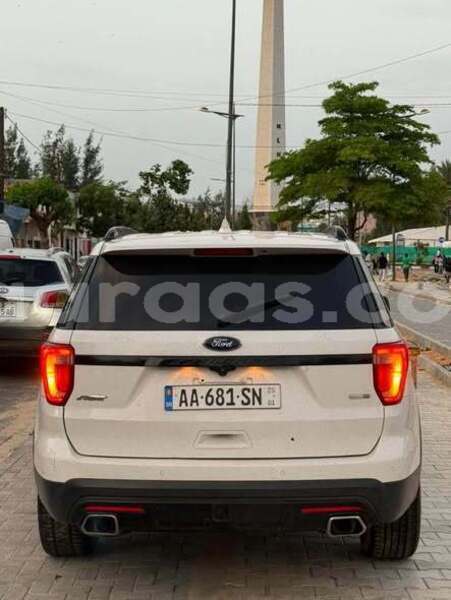 Big with watermark ford explorer dakar dakar 34393