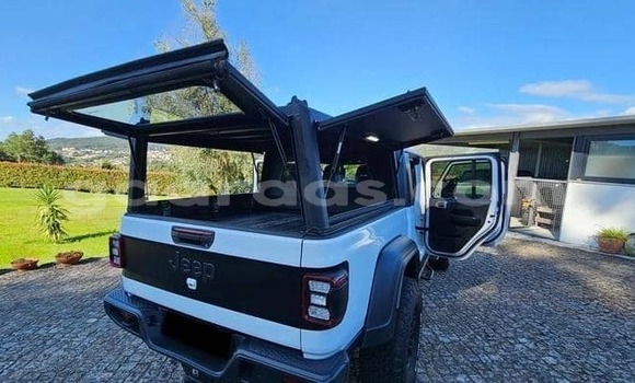 Acheter Occasion Voiture Jeep CJ Blanc à Dabo, Kolda Acheter Occasion Voiture Jeep CJ Blanc à Dabo, Kolda
