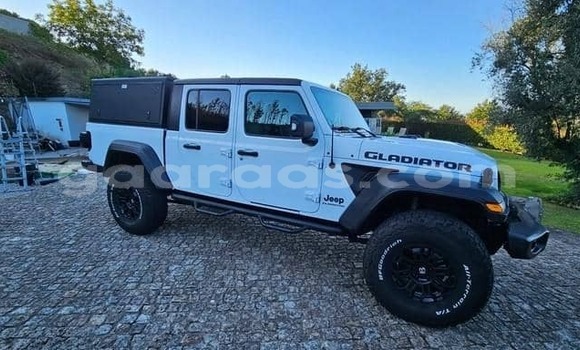 Acheter Occasion Voiture Jeep CJ Blanc à Dabo, Kolda Acheter Occasion Voiture Jeep CJ Blanc à Dabo, Kolda