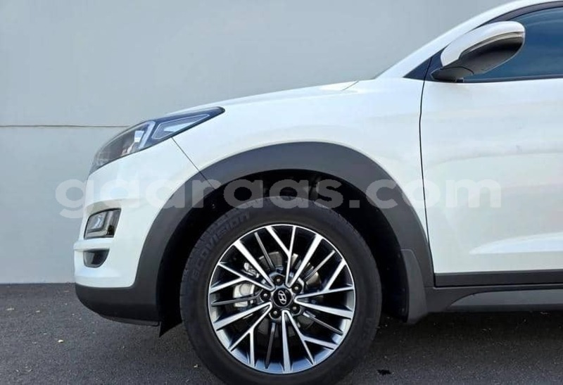 Big with watermark hyundai tucson kolda dabo 34404