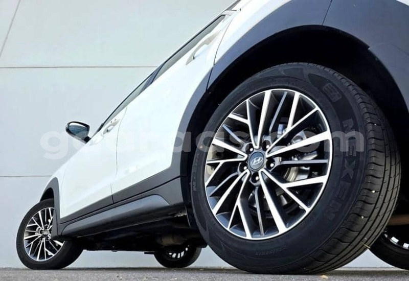 Big with watermark hyundai tucson kolda dabo 34404