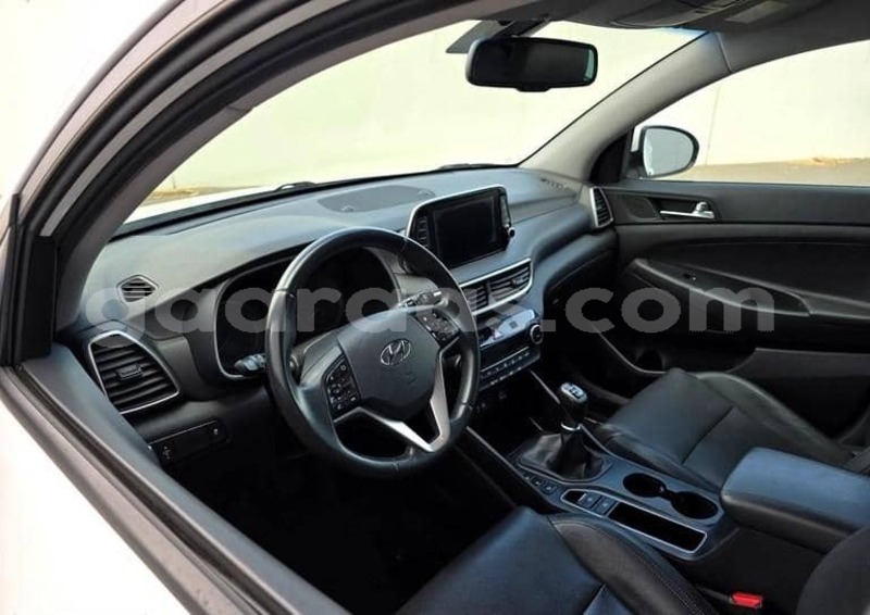 Big with watermark hyundai tucson kolda dabo 34404