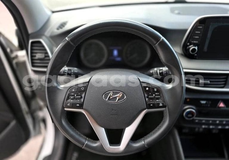 Big with watermark hyundai tucson kolda dabo 34404