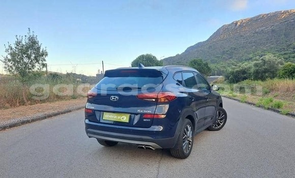 Acheter Occasion Voiture Hyundai Tucson Bleu de nuit à Dabo, Kolda Acheter Occasion Voiture Hyundai Tucson Bleu de nuit à Dabo, Kolda