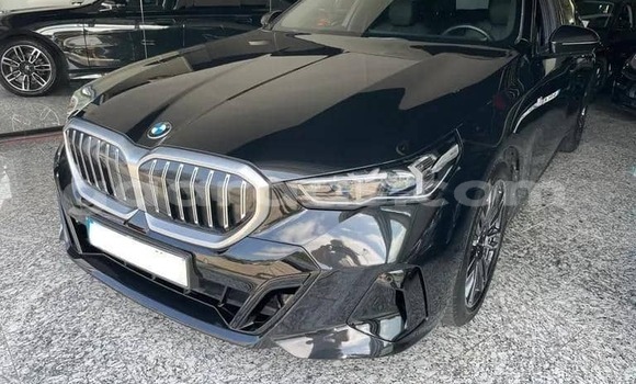 Acheter Occasion Voiture BMW 5–Series Noir à Dakar, Dakar Acheter Occasion Voiture BMW 5–Series Noir à Dakar, Dakar