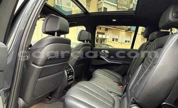 Buy Used BMW X7 Silver Car in Dakar in Dakar Buy Used BMW X7 Silver Car in Dakar in Dakar