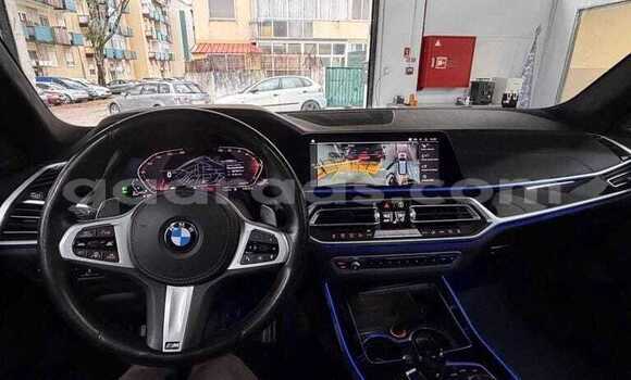 Buy Used BMW X7 Silver Car in Dakar in Dakar Buy Used BMW X7 Silver Car in Dakar in Dakar