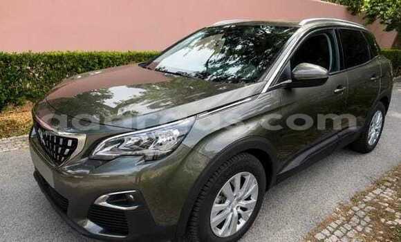 Acheter Occasion Voiture Peugeot 3008 Vert à Dabo, Kolda Acheter Occasion Voiture Peugeot 3008 Vert à Dabo, Kolda