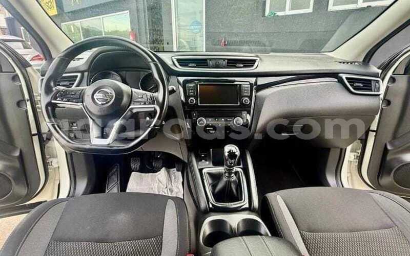 Big with watermark nissan qashqai dakar dakar 34428
