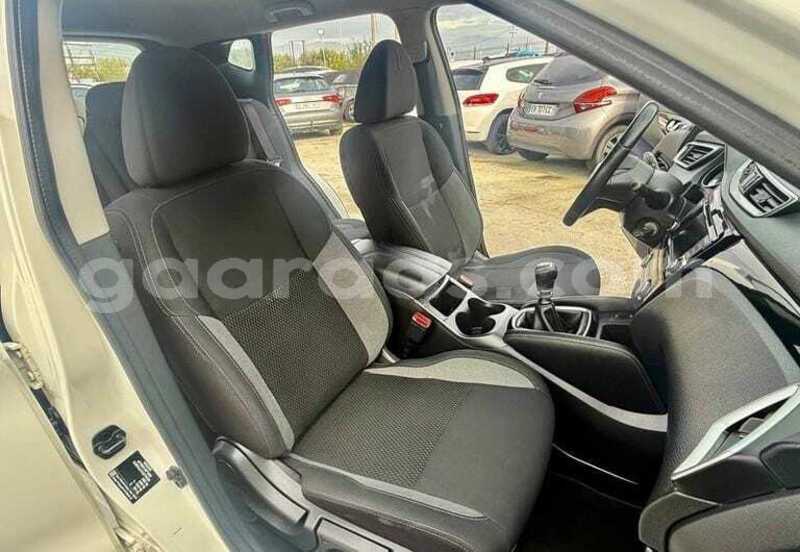 Big with watermark nissan qashqai dakar dakar 34428
