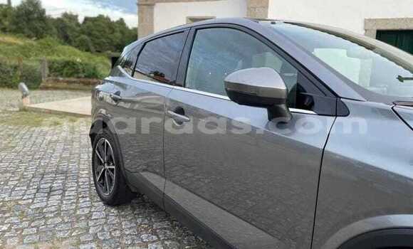 Dieundeu Occasion Nissan Qashqai Silver Auto in Dabo in Kolda Dieundeu Occasion Nissan Qashqai Silver Auto in Dabo in Kolda