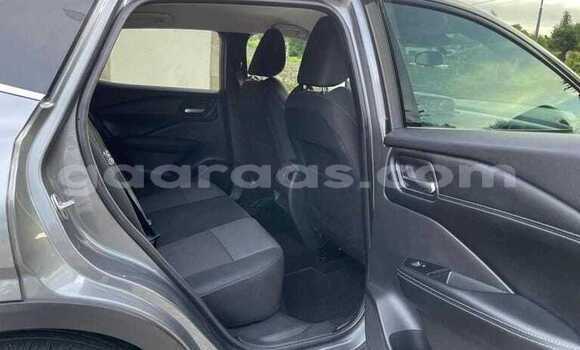 Dieundeu Occasion Nissan Qashqai Silver Auto in Dabo in Kolda Dieundeu Occasion Nissan Qashqai Silver Auto in Dabo in Kolda
