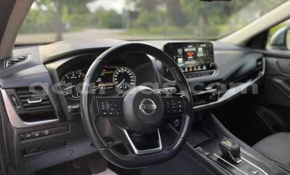 Dieundeu Occasion Nissan Qashqai Silver Auto in Dabo in Kolda Dieundeu Occasion Nissan Qashqai Silver Auto in Dabo in Kolda