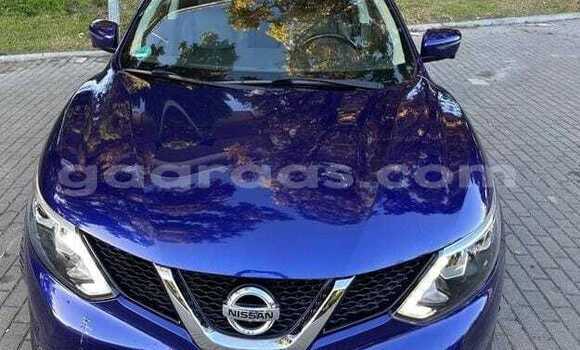 Buy Used Nissan Qashqai Bleu de nuit Car in Dakar in Dakar Buy Used Nissan Qashqai Bleu de nuit Car in Dakar in Dakar