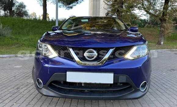 Buy Used Nissan Qashqai Bleu de nuit Car in Dakar in Dakar Buy Used Nissan Qashqai Bleu de nuit Car in Dakar in Dakar