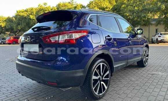 Buy Used Nissan Qashqai Bleu de nuit Car in Dakar in Dakar Buy Used Nissan Qashqai Bleu de nuit Car in Dakar in Dakar