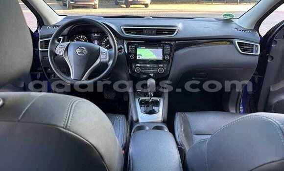 Buy Used Nissan Qashqai Bleu de nuit Car in Dakar in Dakar Buy Used Nissan Qashqai Bleu de nuit Car in Dakar in Dakar