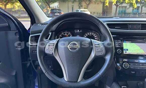 Buy Used Nissan Qashqai Bleu de nuit Car in Dakar in Dakar Buy Used Nissan Qashqai Bleu de nuit Car in Dakar in Dakar