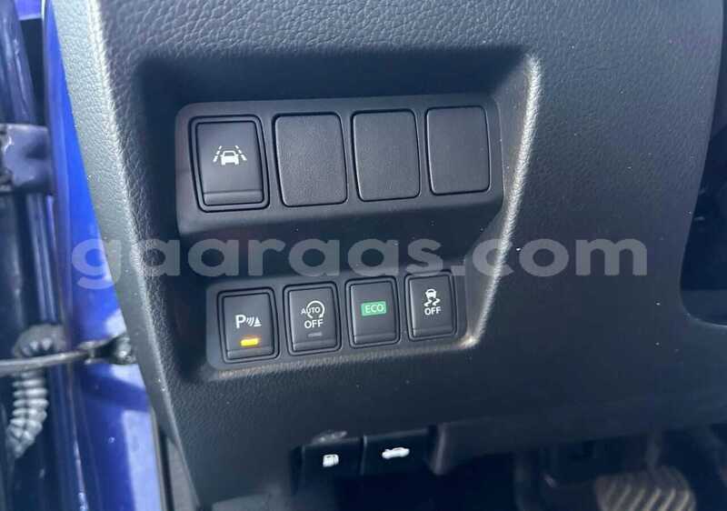 Big with watermark nissan qashqai dakar dakar 34430